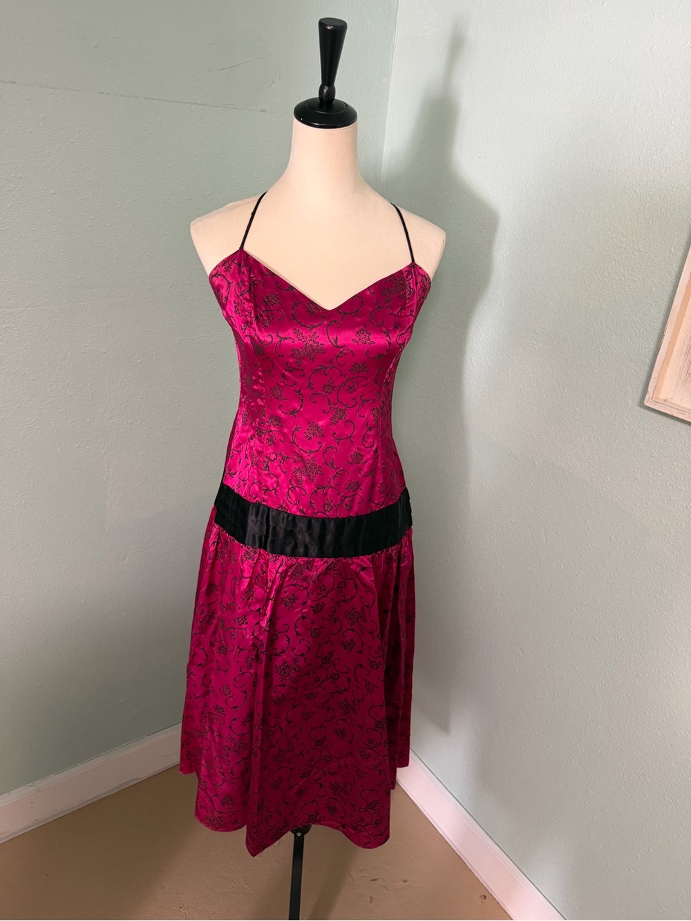 Gunne Sax Fuchsia Floral Satin Slip Dress with Black bow & Waistband